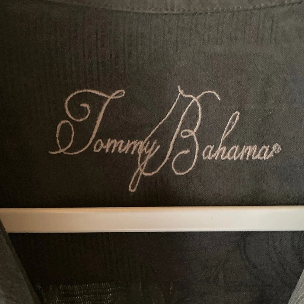 Tommy Bahama Silk Camp Shirt in Black - Picture 9 of 13